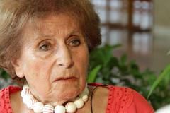 Tady vládne smrt, řekl mi hlas, když jsem byla v Osvětimi, přežila jsem díky prstýnku, říká Fantlová