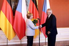 Angela Merkelová s Milošem Zemanem v Praze