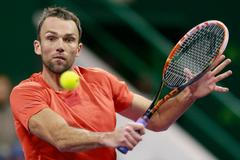 Ivo Karlovič na turnaji v Dauhá 2015