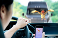 Pokémon Go za volantem