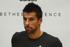 Milan Baroš s míčem pro Euro 2016 Beau Jeu