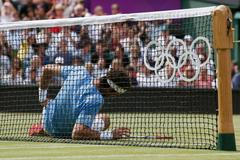 Juan Martín del Potro v semifinále OH 2012 proti Rogeru Federerovi