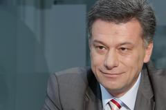 Mstít se Šlachtovi za pád vlády nebudu, ani mu to nevyčítám, říká šéf sněmovní komise k policii