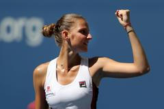 Karolína Plíšková ve čtvrtfinále US Open 2016 s Anou Konjuhovou