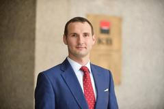 Co je za rychlým růstem ekonomiky? Ptali jste se ekonoma