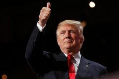 Zapomeňte na průzkumy, tady jsou klíčová čísla: Aby Trump vyhrál, musí zlomit historické rekordy