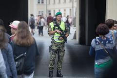 Fronty na Pražském hradě kvůli novým bezpečnostním opatřením