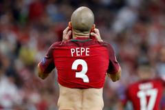 Euro 2016, Polsko-Portugalsko: Pepe