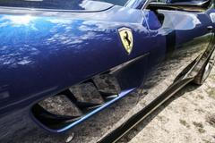 Ferrari GTC4Lusso 5