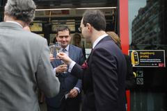 Zavedení bezkontaktní platby jízdného v pražských tram + otevření zrekonstruované tram tratě ve Vršovicích