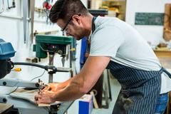 Práce, řemeslník, dílna - ilustrace