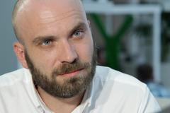 Babiš ze mě udělal hlupáka, ať si moji práci zkusí, kvůli EET zdražím pivo, říká hospodský Šimek