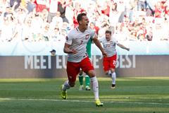 Euro 2016, Polsko-Severní Irsko: Arkadiusz Milik slaví gól na 1:0