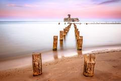 Obrazem: Tajemná ruina torpédové stanice a kouzlo podzimního Baltu očima fotografa