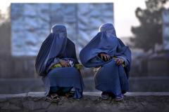 Afghánská žena v burce - islám