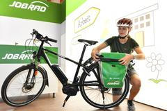 Obrazem: Průvodce světem elektrokol