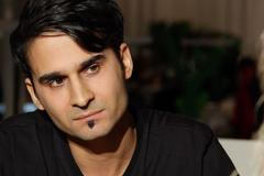 Po pískání na Ortel mě posílají do plynu, od malička poslouchám, že jsem černá svině, říká Banga