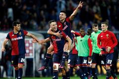 Radost fotbalistů FC Janov po vítězství nad Juventusem