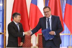 Čínský prezident v Praze - Mládek