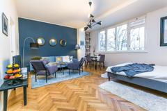 Byt ve funkcionalistickém domě na Vinohradech se uchází o cenu Interiér roku