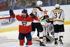 Jágr jubilejní bod, ovace, ceremoniál na ledě