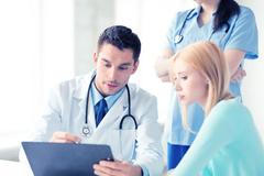 Zavřeme ordinace, nejsme přiblblíci, jsme naštvaní, eRecept nefunguje, říká šéf praktických lékařů