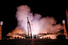 Start rakety Sojuz MS-03 z kosmodromu Bajkonur