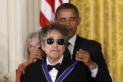Bob Dylan Barack Obama Prezidentská medaile svobody 2012
