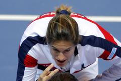 Fed Cu 2016, finále Francie-ČR, 2. den: Amélie Mauresmová a Caroline Garciaová