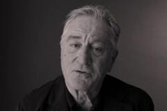 Herec Robert De Niro nazval Trumpa prasetem a trotlem. Dal by mu pěstí