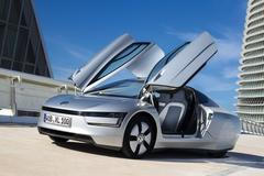 Auta s krásnými dveřmi