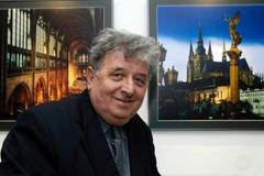 Jiří Všetečka - Pražský chodec