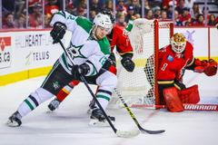 NHL: Calgary Flames vs. Dallas Stars (Radek Faksa)