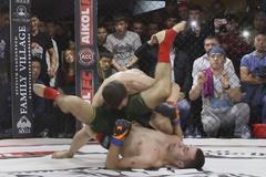 Zloděj nebo dělník v ringu. Imigranti si přivydělávají bojovými sporty