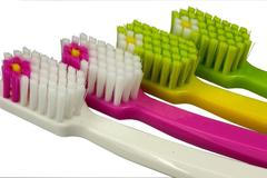 Zubní kartáčky Curaprox