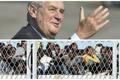 Miloš Zeman a uprchlíci (koláž)