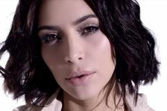 Kim Kardashian v klipu pro energy drink