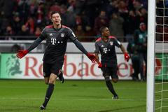 Lewandowski slaví branku Bayernu