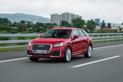 Audi Q2 jízda předobok