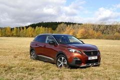 Peugeot 3008 hlavni foto