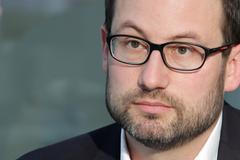 Babiš si vybral spolupráci s Okamurou a komunisty, klidně do vlády pozve extrémisty, říká Farský