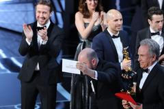 Komicky dojemně popletení Oscaři mají toho pravého vítěze, tvrdí Kamil Fila