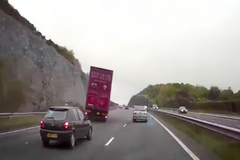 Angličanka věří, že ji před smrtelnou nehodou ochránil duch její matky