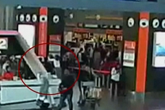 Kamery na letišti zachytily vraždu bratra severokorejského vůdce
