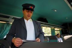 TGV - rychlovlak - Francie - průvodčí