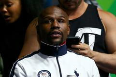 OH 2016, box: Floyd Mayweather junior v hledišti