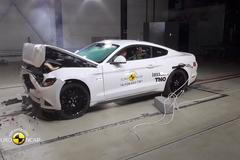 Crashtest: Ford Mustang