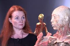 Na mrtvých nevyděláváme. Smrt lidi zajímá, v každém kostele jsou ostatky svatých, říká kurátorka