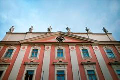 Invalidovna opět na prodej