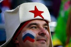 Soči 2014, biatlon 10 km: ruský fanoušek